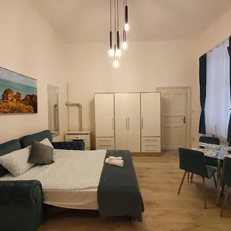 Апартаменты Akacfa Sweet Будапешт